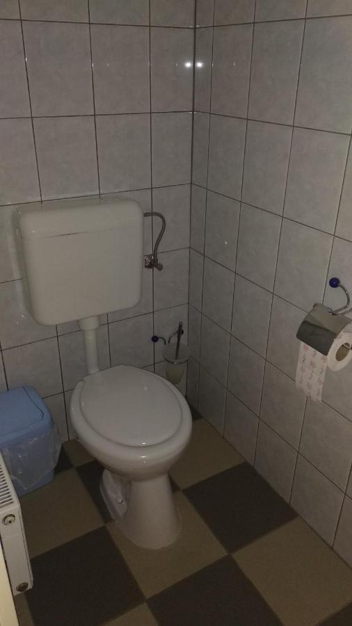 Novákporta vendégház Lakhegy Esterno foto