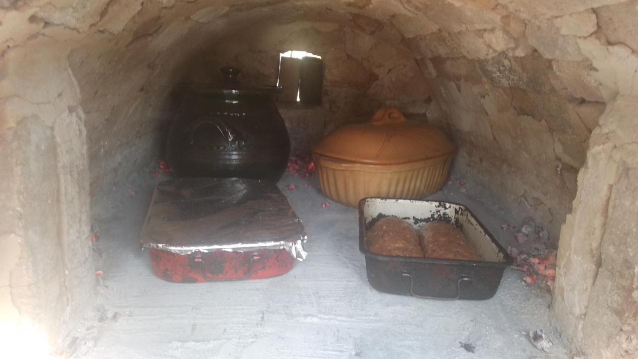 Novákporta vendégház Lakhegy Esterno foto